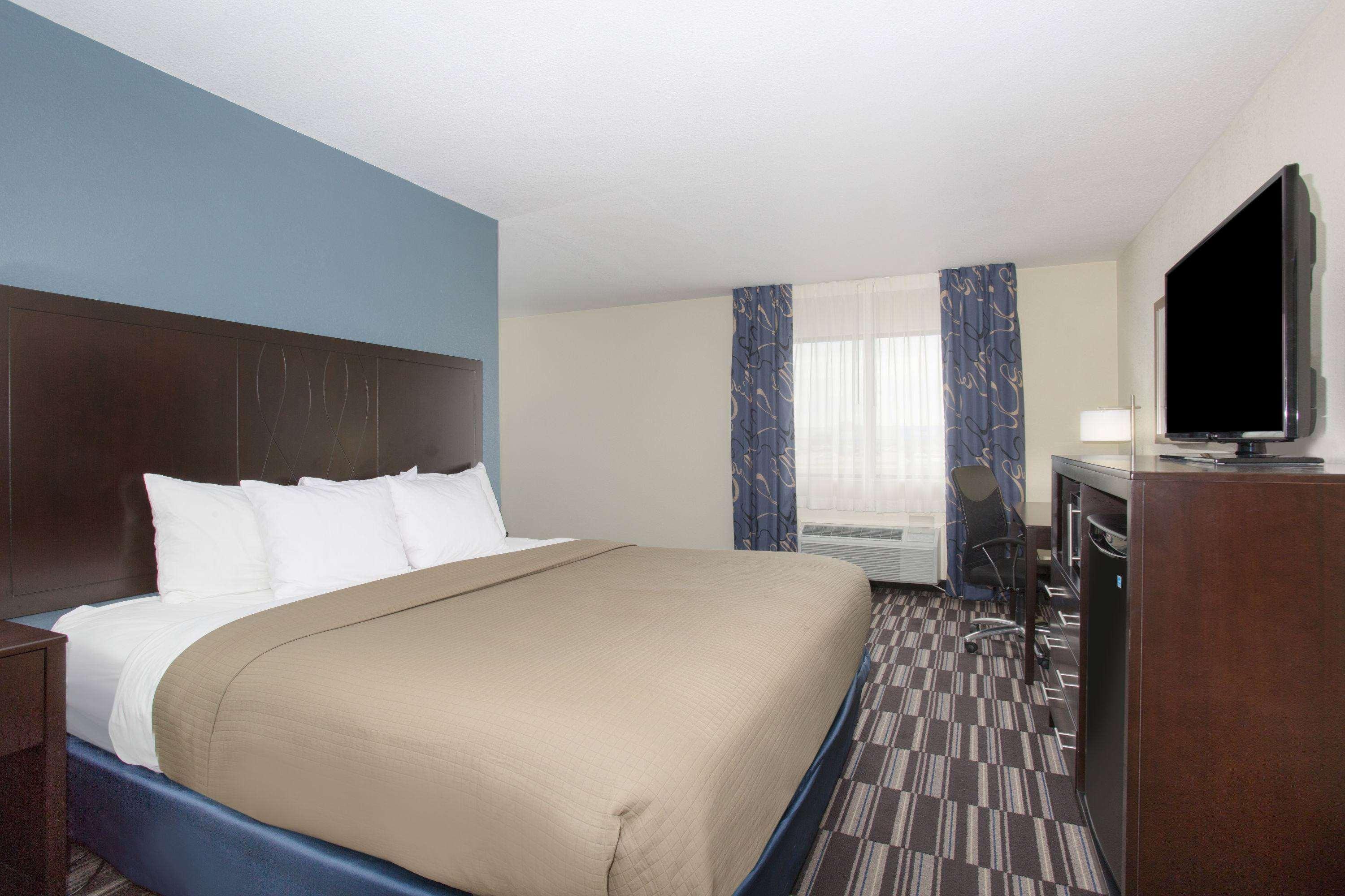Americinn By Wyndham Mount Pleasant Esterno foto