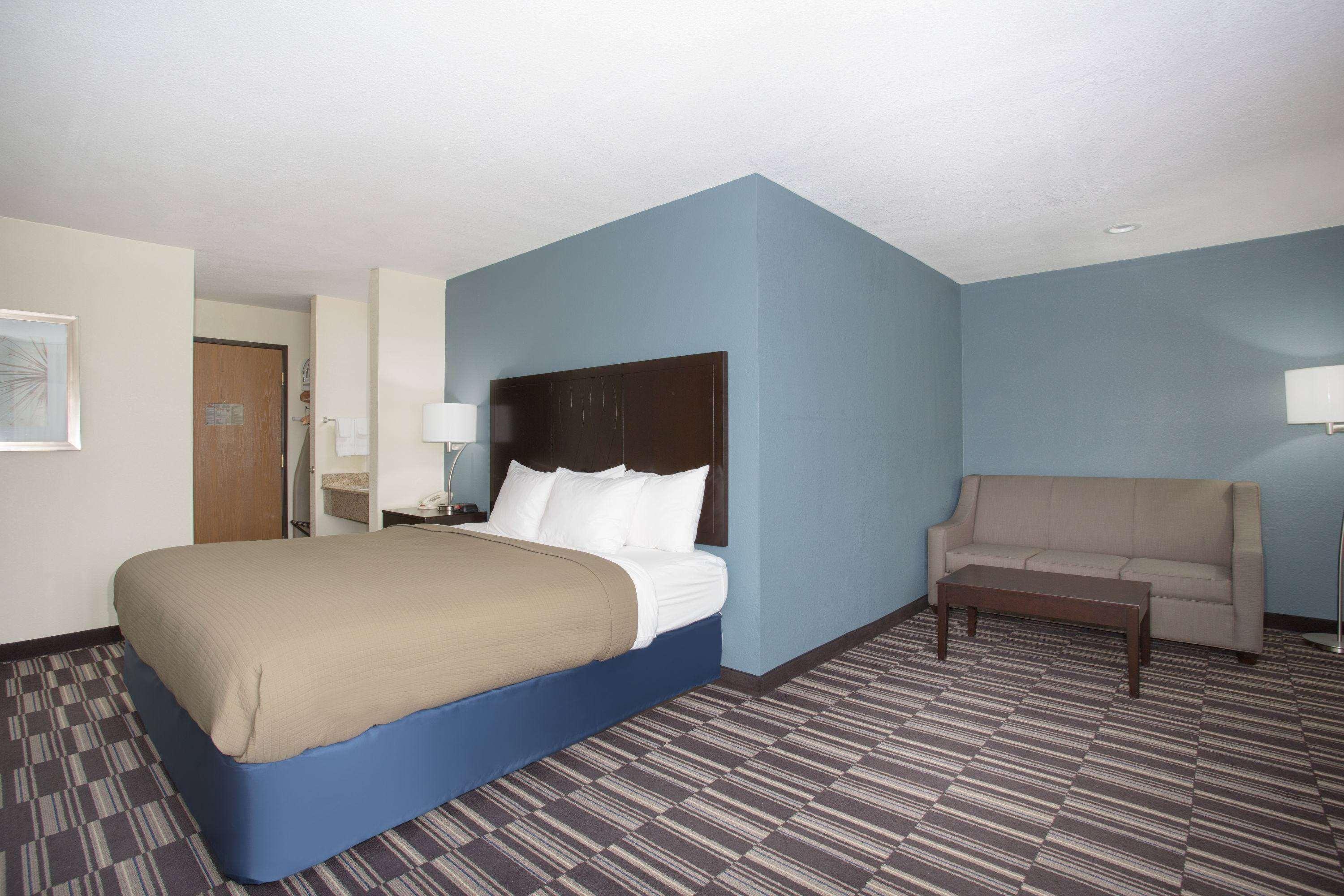 Americinn By Wyndham Mount Pleasant Esterno foto